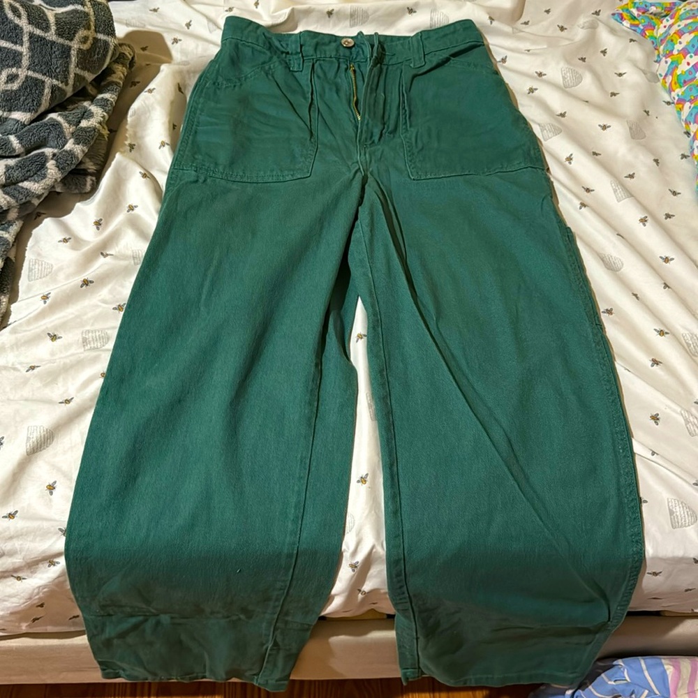 Green wide leg pants, worn once and size 2